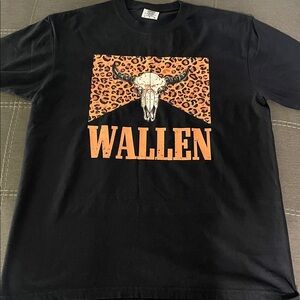 Wallen Black Tee with Leopard Graphic